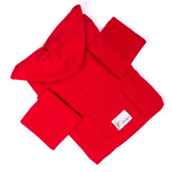 Kinderdecke mit Ärmeln und Kapuze in Rot